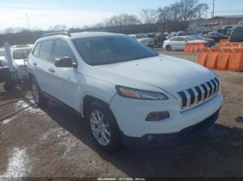  Salvage Jeep Cherokee