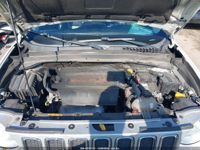 Jeep Renegade Limited Image 10