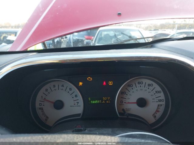 Ford Explorer Xlt Image 6