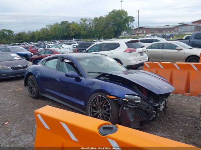 Porsche Taycan Image 20