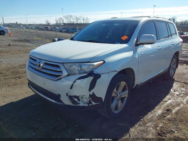 Toyota Highlander Limited V6 Image 6