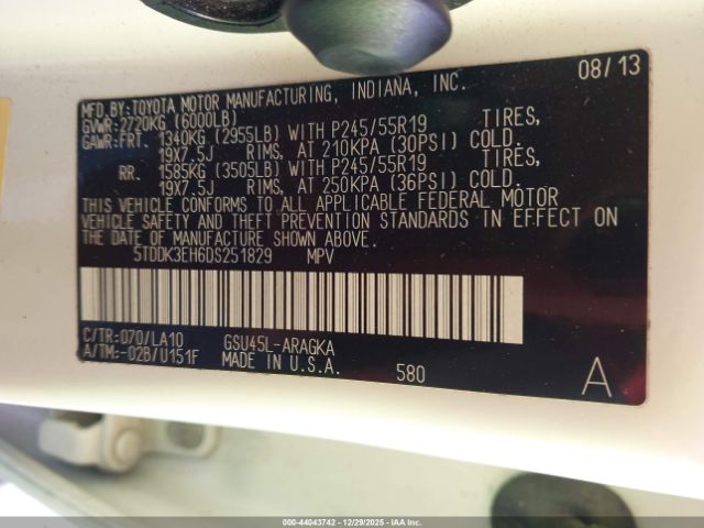 Toyota Highlander Limited V6 Image 10