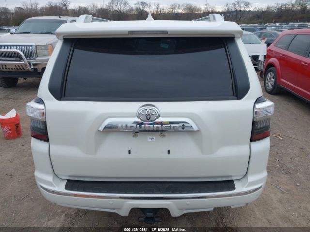 Toyota 4Runner Limited Image 15