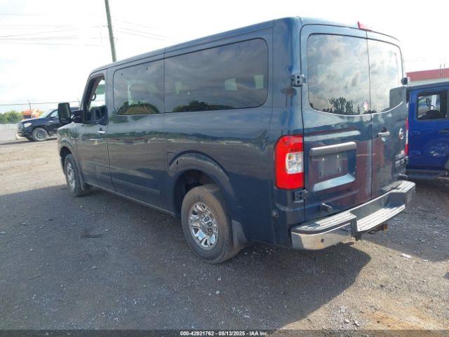 Nissan Nv Sl V8 Image 7