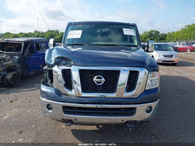 Nissan Nv Sl V8 Image 12