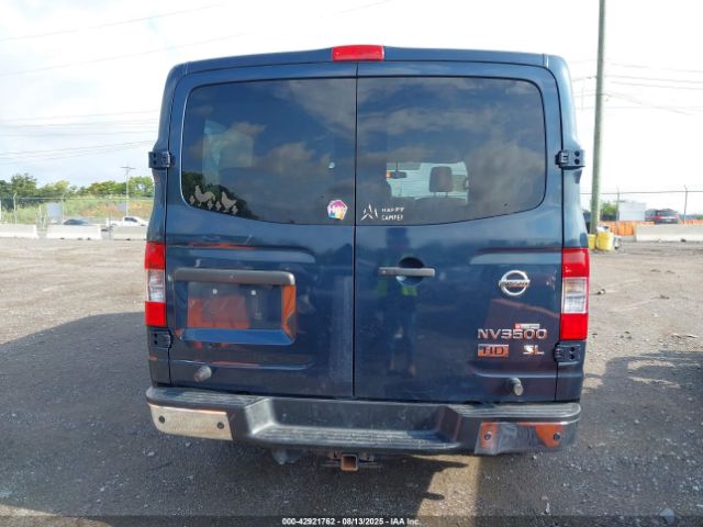 Nissan Nv Sl V8 Image 16