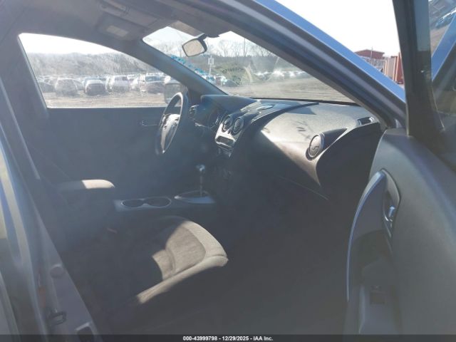 Nissan Rogue S Image 9