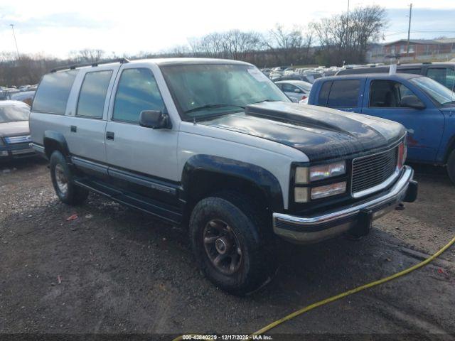  Salvage Chevrolet Suburban