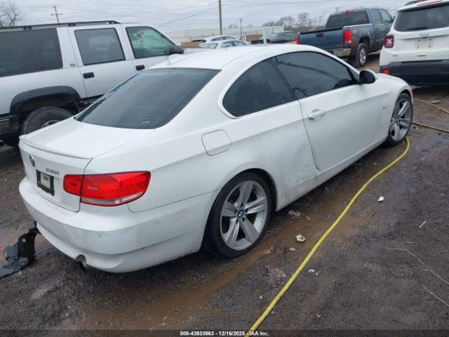 BMW 3 Series Image 4