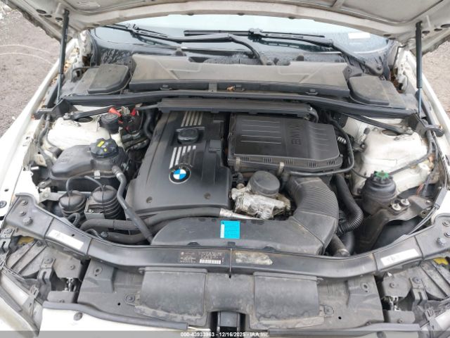 BMW 3 Series Image 11