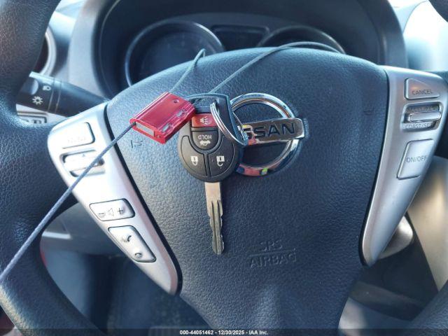 Nissan Versa 1.6 Sv Image 8