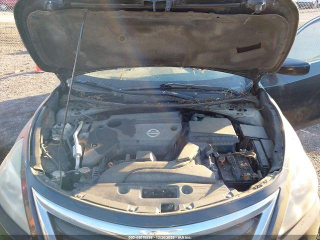 Nissan Altima 2.5 S Image 4