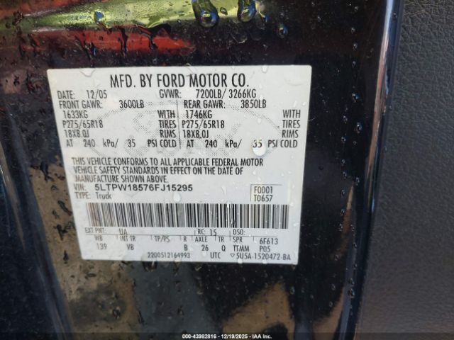 Lincoln Mark LT Image 16