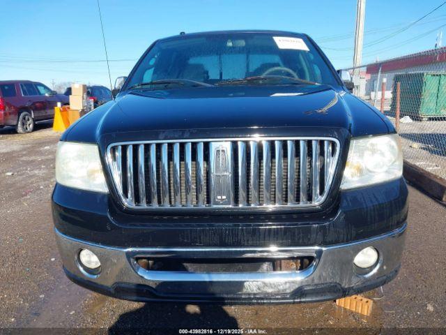 Lincoln Mark LT Image 10
