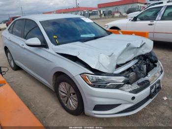  Salvage Volkswagen Jetta