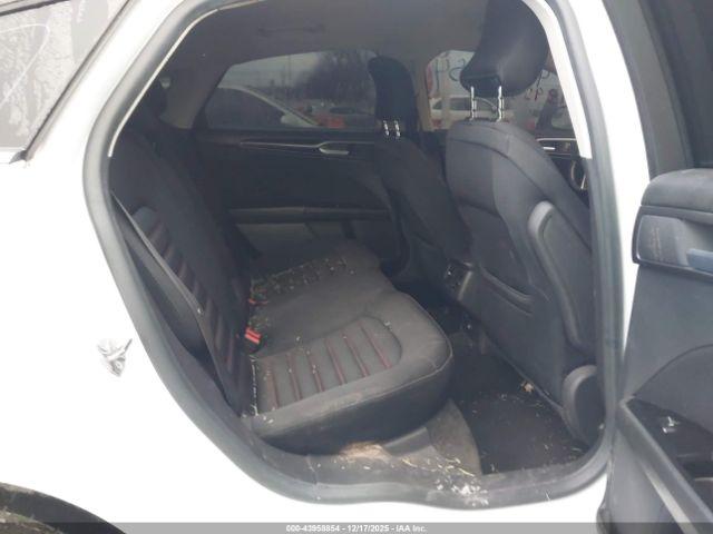 Ford Fusion Se Image 2