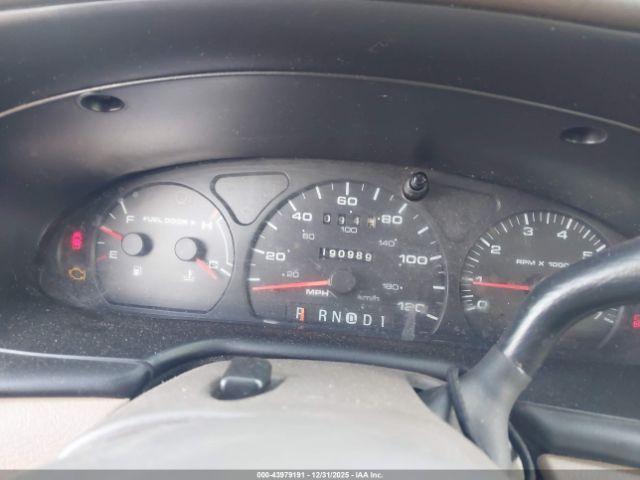 Ford Taurus Se Image 3