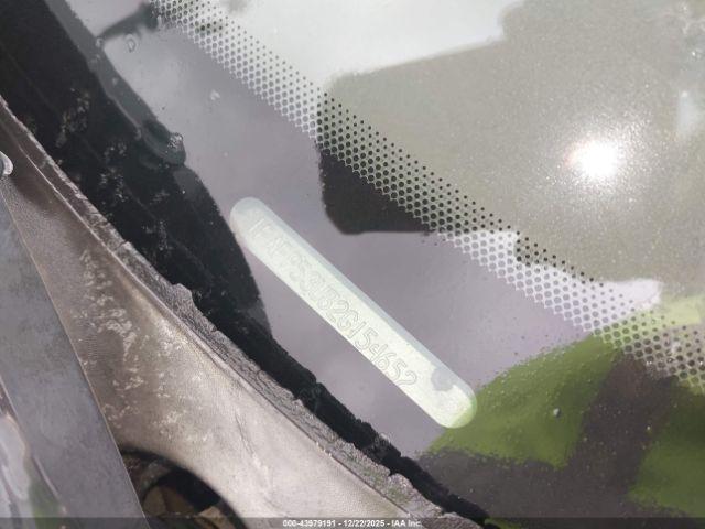 Ford Taurus Se Image 7