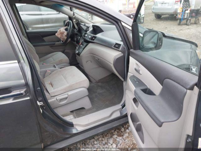 Honda Odyssey Ex Image 15