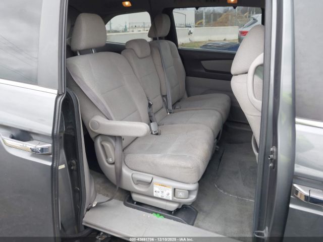 Honda Odyssey Ex Image 3