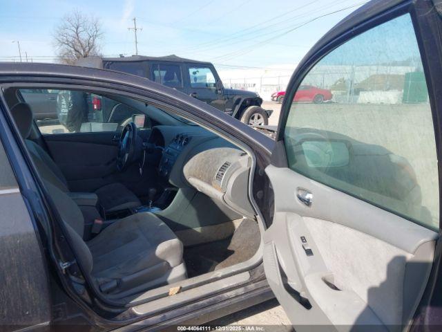 Nissan Altima 2.5 S Image 3