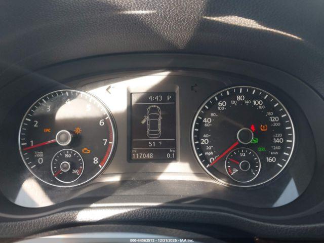 Volkswagen Passat 3.6l V6 Sel Premium Image 4