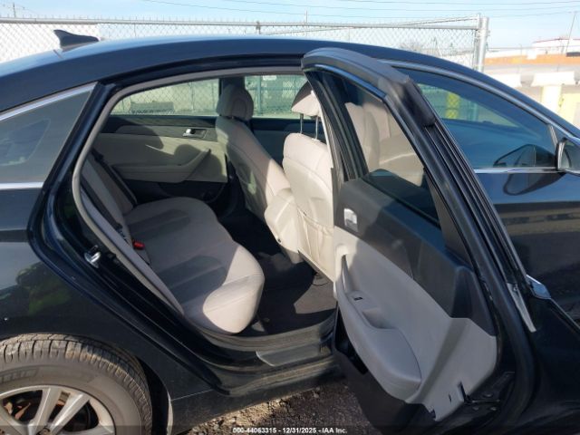 Hyundai SONATA Se Image 6