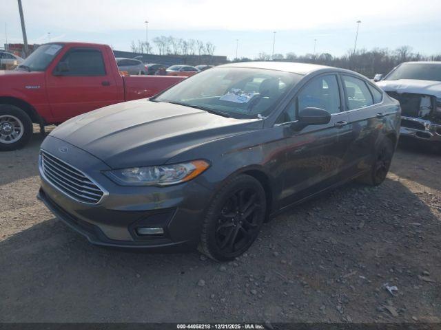 Ford Fusion Se Image 3