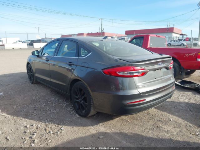 Ford Fusion Se Image 11