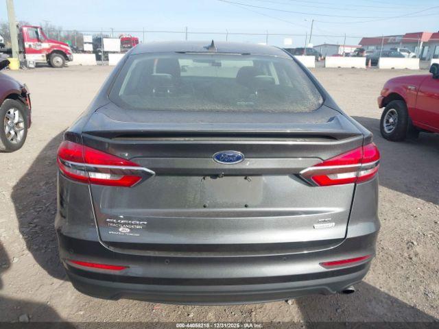 Ford Fusion Se Image 14
