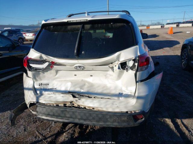 Toyota Highlander Se Image 14