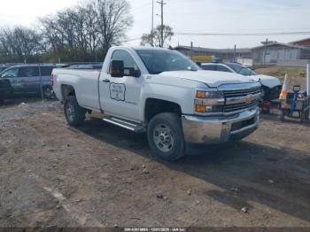  Salvage Chevrolet Silverado 2500