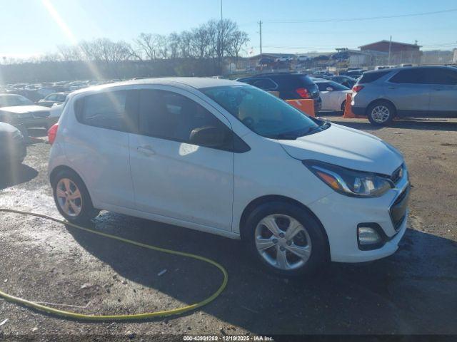 Chevrolet Spark Ls Cvt Image 6