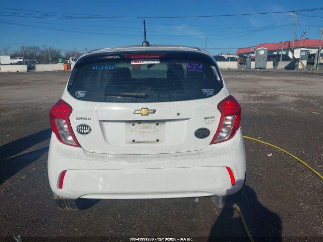 Chevrolet Spark Ls Cvt Image 3