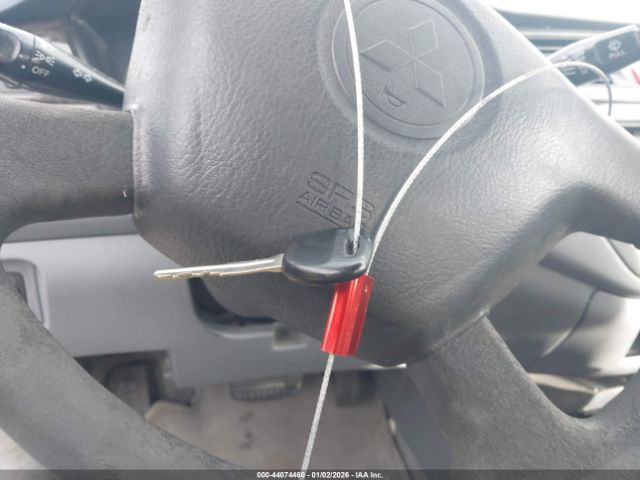 Mitsubishi Lancer Es Image 9