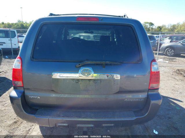 Toyota 4Runner Sr5 V6 Image 7