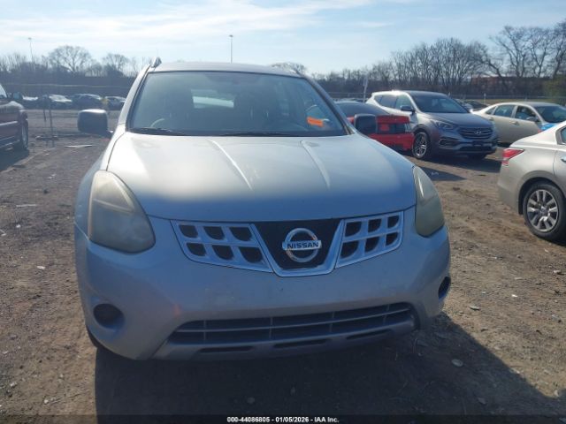 Nissan Rogue S Image 9