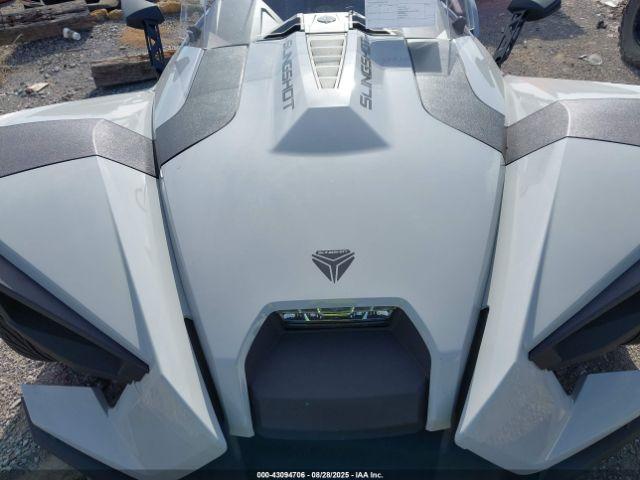 Polaris Slingshot S With Technology Package Image 8