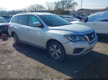  Salvage Nissan Pathfinder