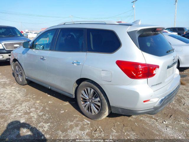 Nissan Pathfinder Sv Image 15