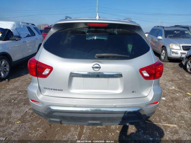 Nissan Pathfinder Sv Image 16