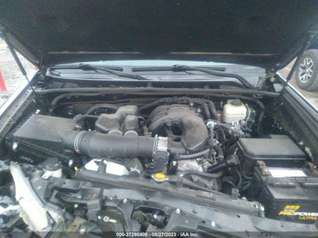 Toyota 4Runner Limited Image 2