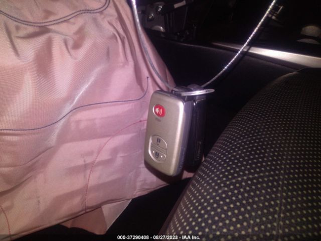 Toyota 4Runner Limited Image 11