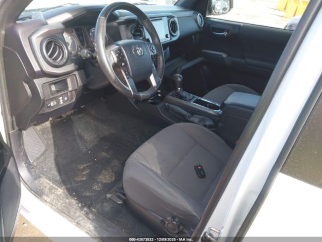 Toyota Tacoma Trd Off Road Image 11