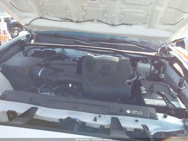 Toyota Tacoma Trd Off Road Image 6