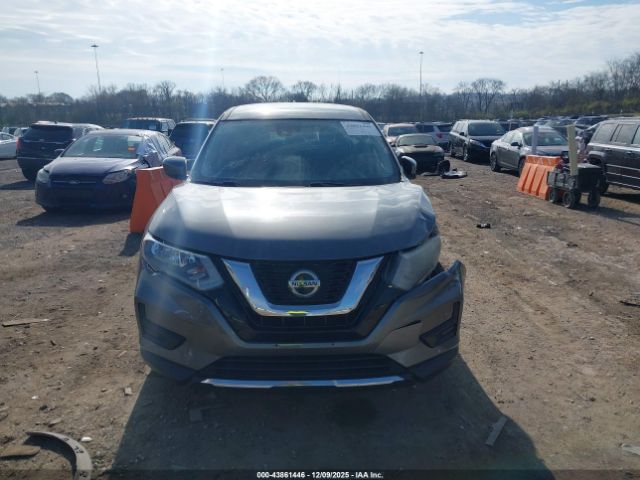 Nissan Rogue S Image 3
