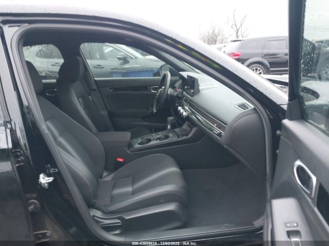 Honda Civic Sport Image 4