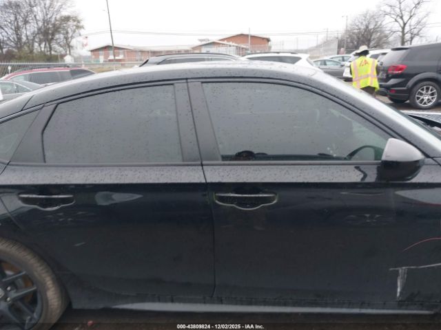 Honda Civic Sport Image 11