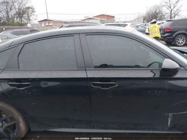 Honda Civic Sport Image 11