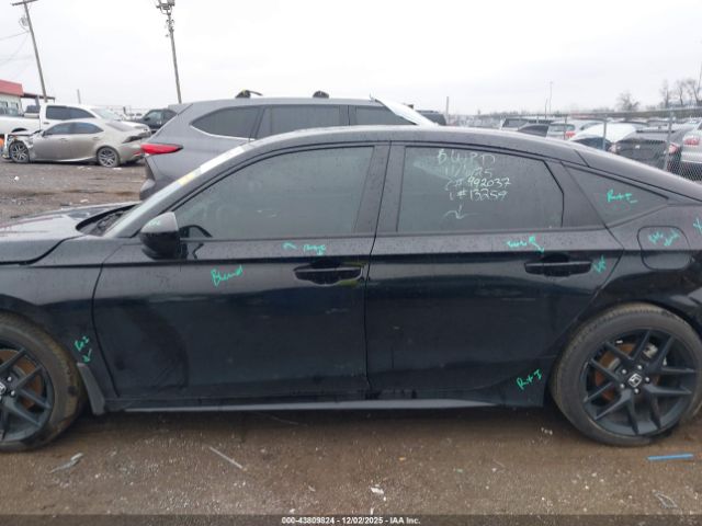 Honda Civic Sport Image 13